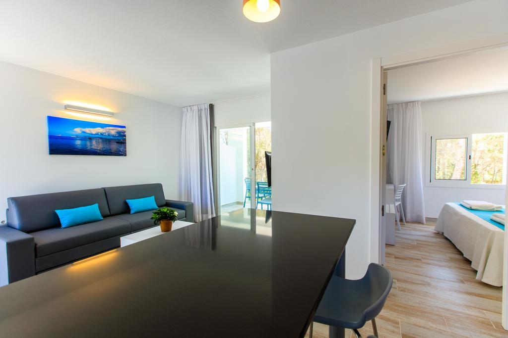 Pinos Playa Suites Плая Мигхорн Екстериор снимка